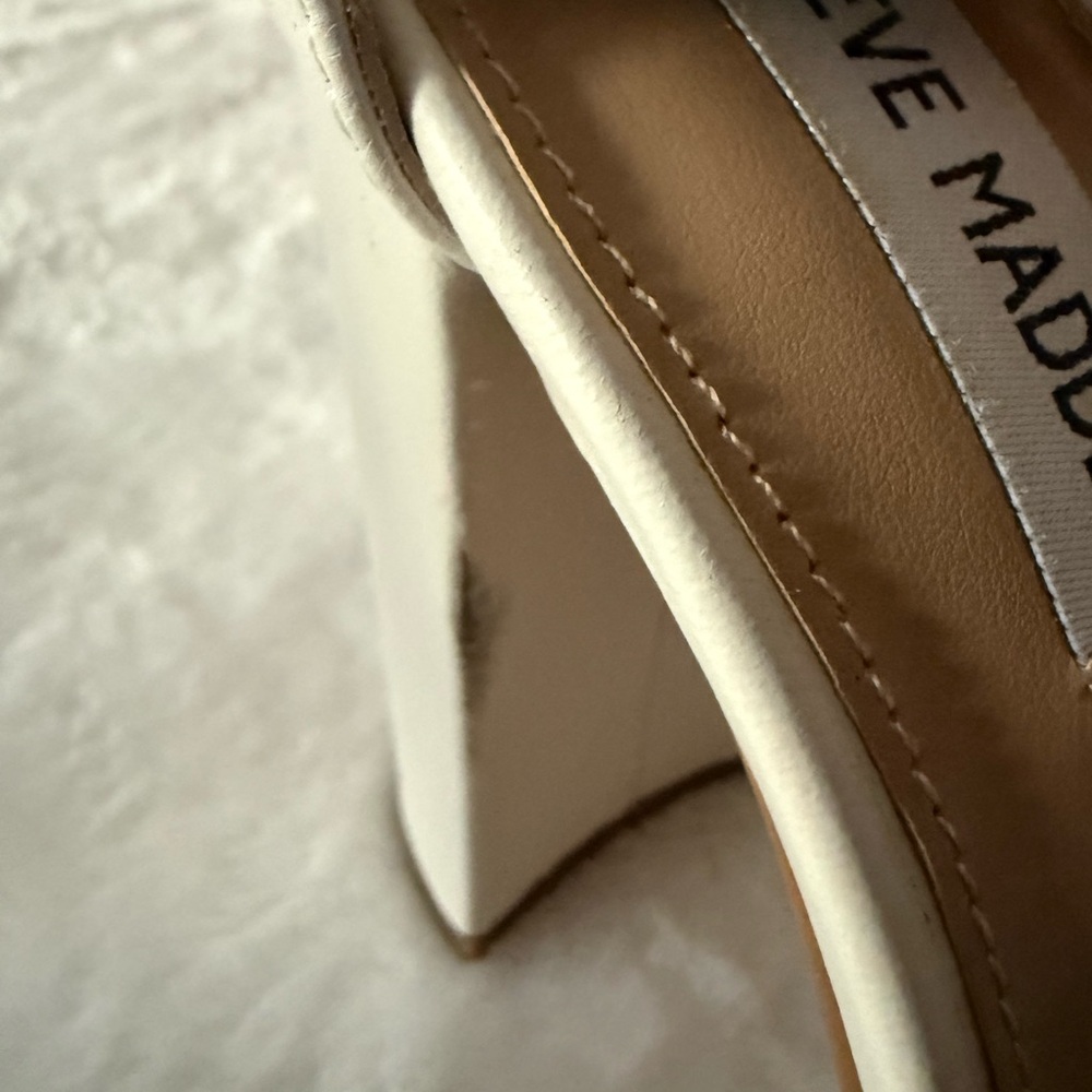 Steve Madden Tiaa White Leather Block Heels Sandals 7.5 - Picture 6 of 8